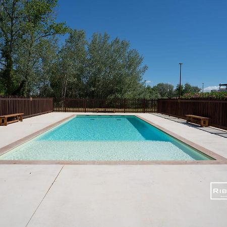 Villa T3 Climatisee En Residence Avec Piscine 비아스 외부 사진