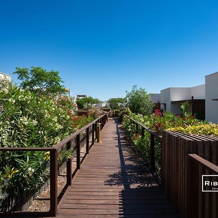 Villa T3 Climatisee En Residence Avec Piscine 비아스 외부 사진