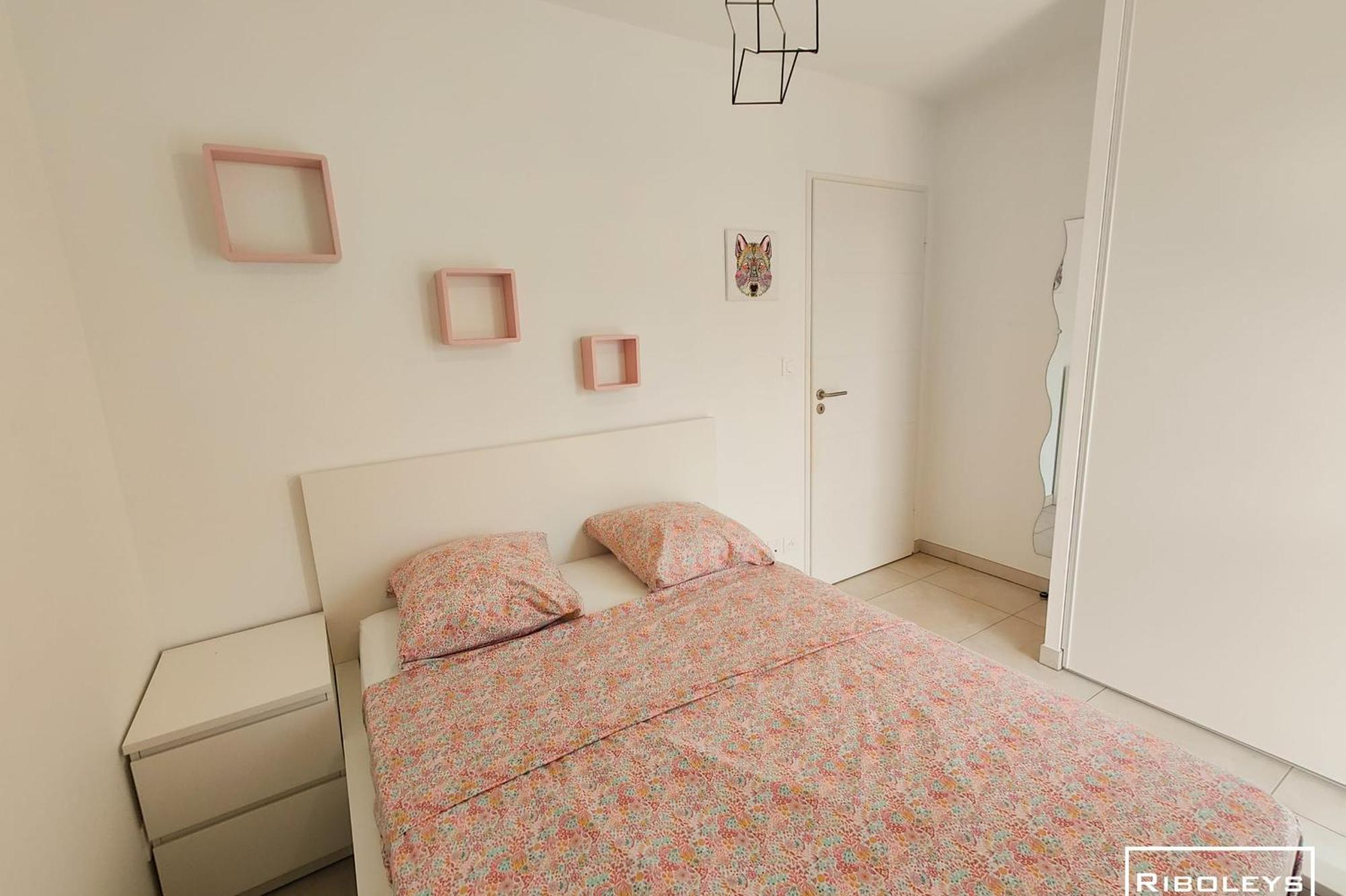 Villa T3 Climatisee En Residence Avec Piscine 비아스 외부 사진