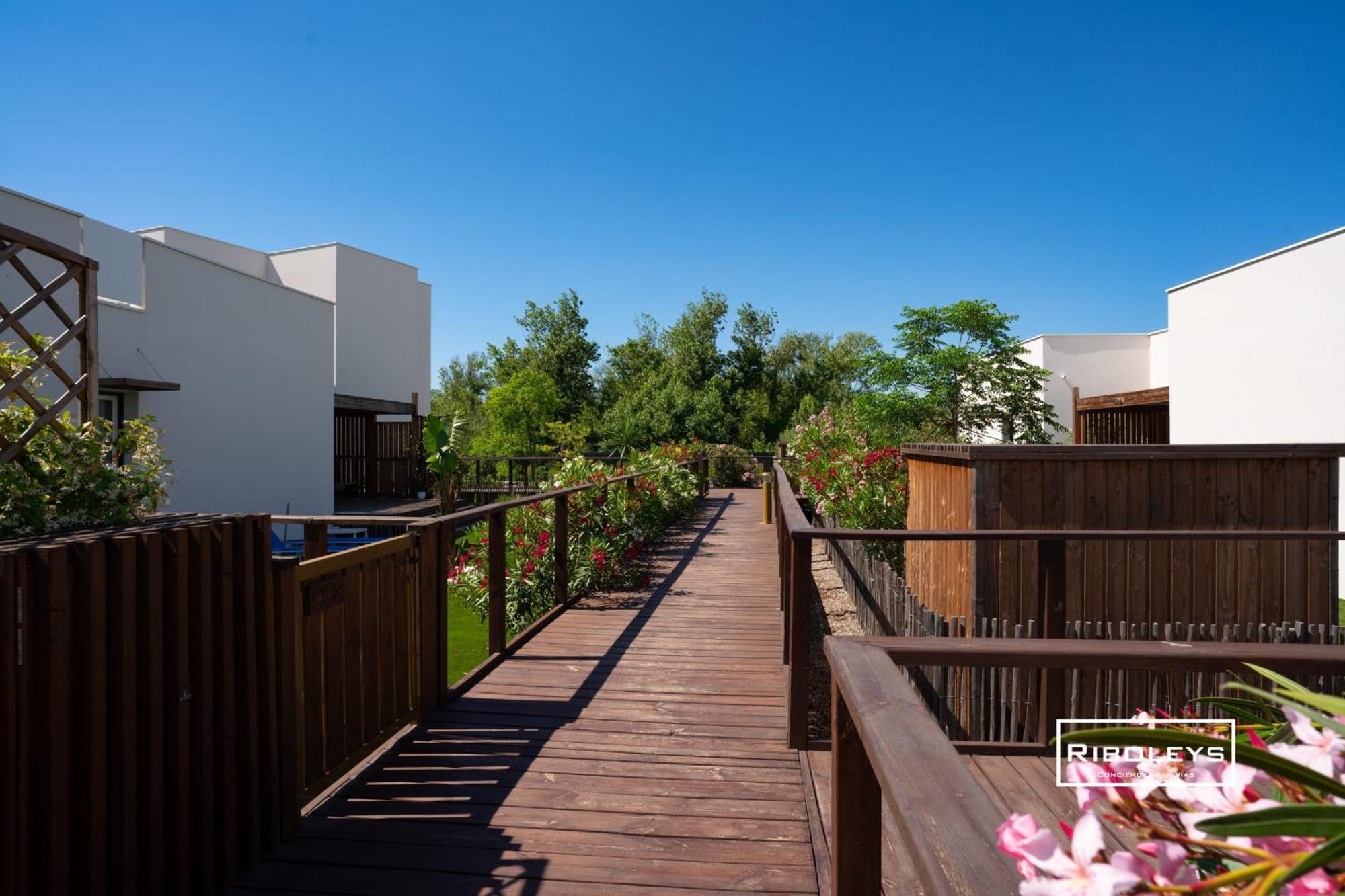 Villa T3 Climatisee En Residence Avec Piscine 비아스 외부 사진